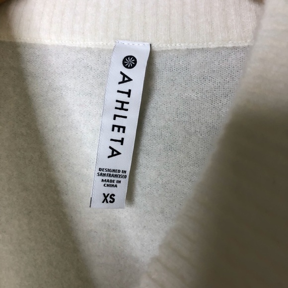 Athleta Hawthorne Crewneck Sweater Long Sleeve Cream Size XS Merino Wool 632070 - Picture 6 of 9